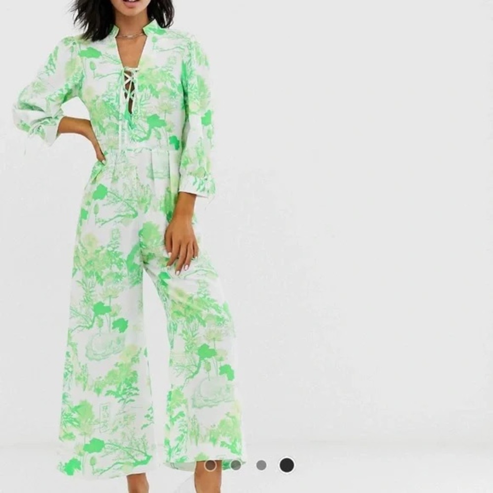 NWT ASOS Bright Green Toile Jumpsuit Wide Leg Pants Lace Up neckline size 8